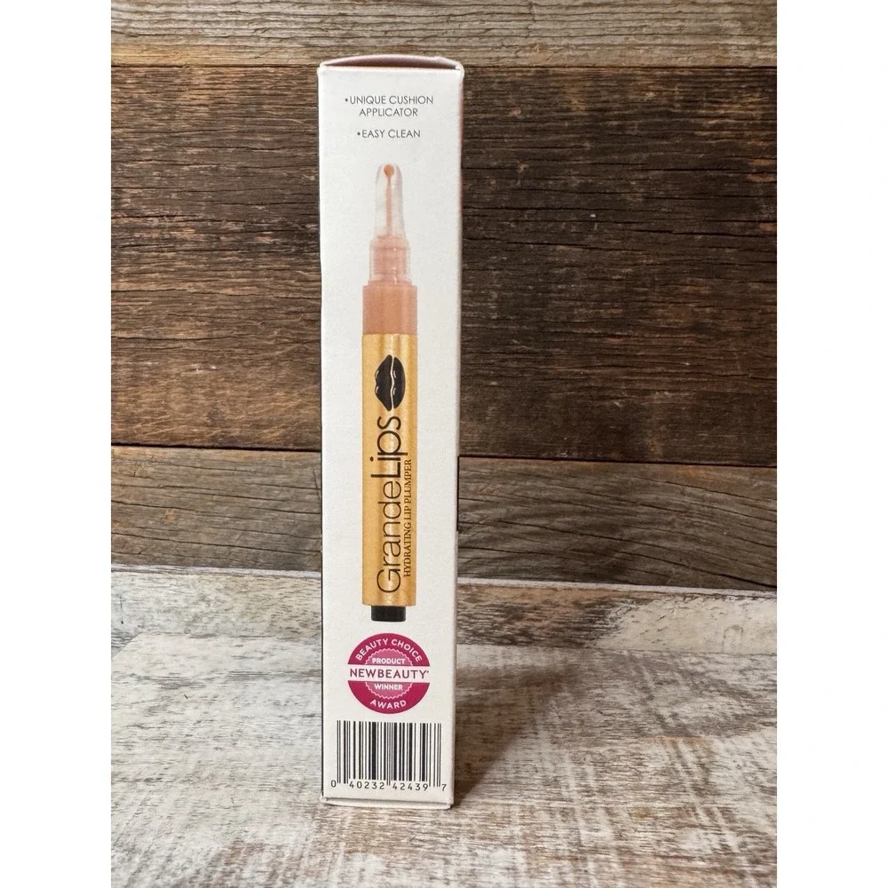 Grande Cosmetics GrandeLips Hydrating Lip‎ Plumper – Cashmere Buff